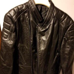 Mens Taurus Genuine Black Motorcycle Jacket, Quilt Lined, Zip Sleeves, Size 44
